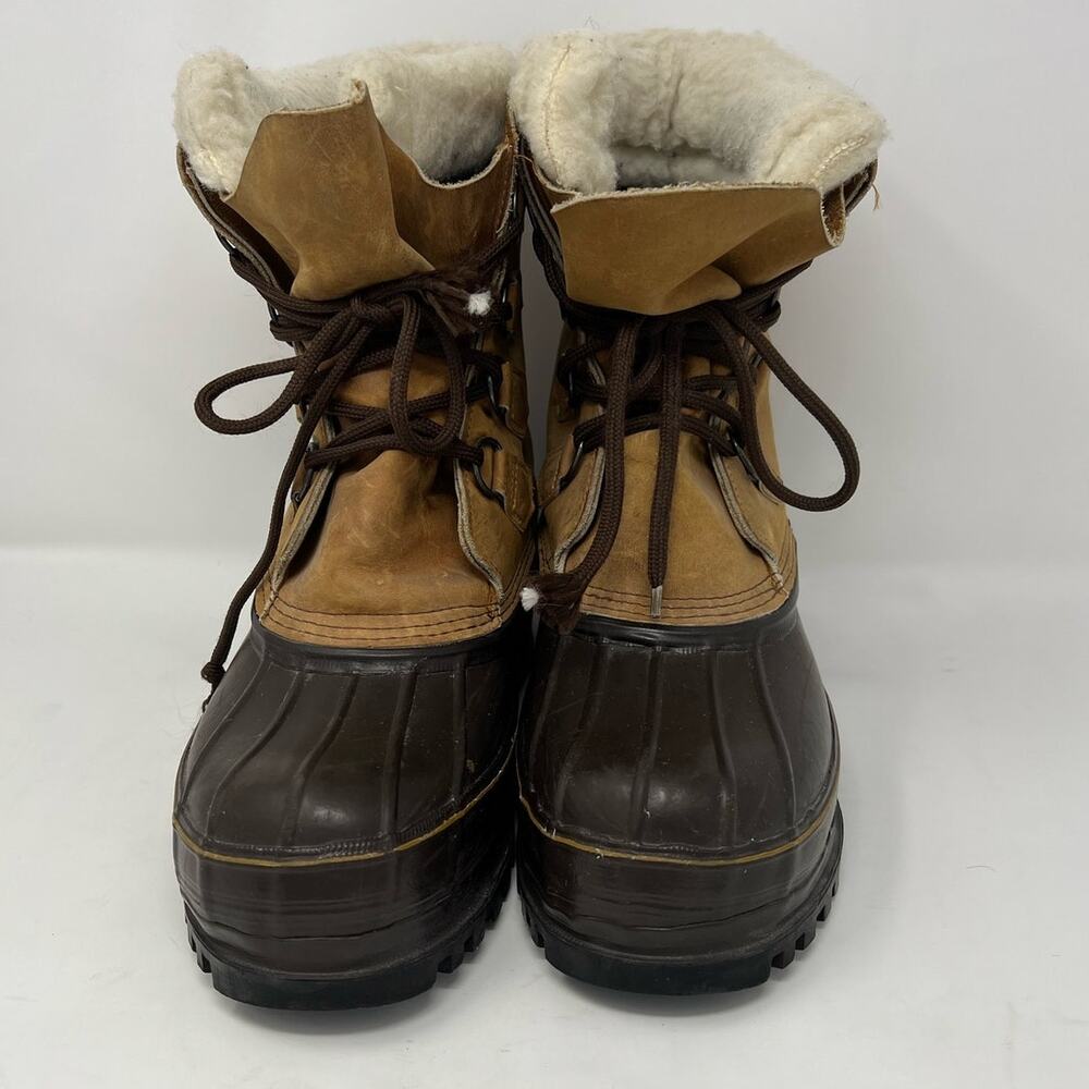 Eddie Bauer duck boots Size 9